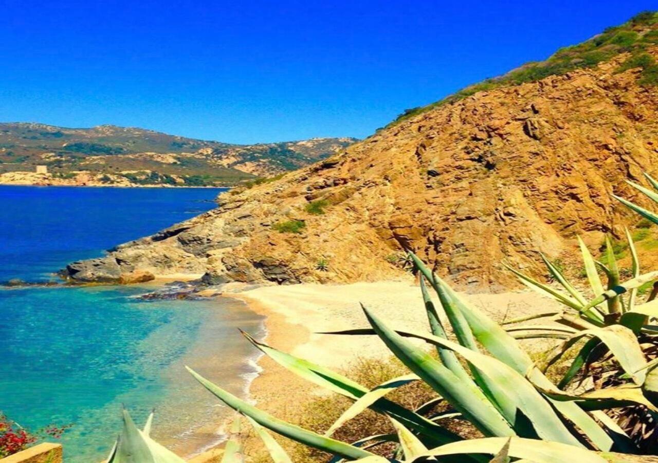 Appartamento Sul Mare Teulada Exterior foto